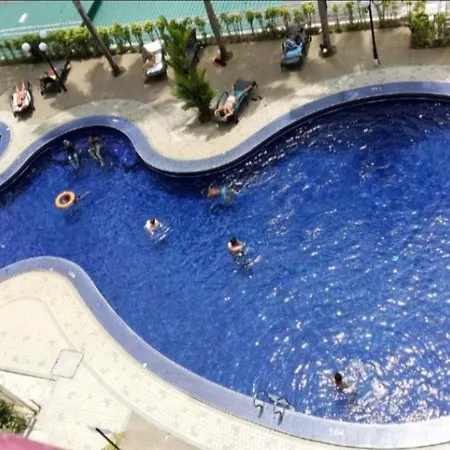Pantai Seaview Resort Batu Ferringhi 1801 - 3 Rooms Exterior photo