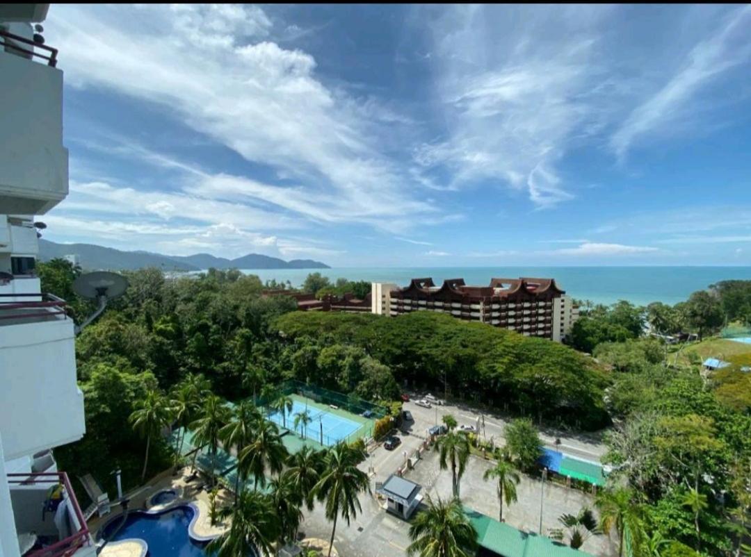 Apartment Pantai Seaview 1801 - 3 Batu Ferringhi
